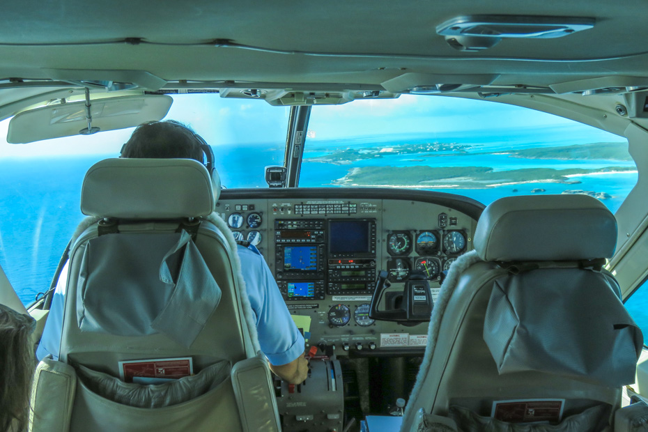 Exuma pig tour from Nassau by plane is a flight tour from Nassau to Staniel Cay. Staniel Cay is the closest airport to Pig Beach - also known as Pig Island, or formally called Big Major Cay. Big Major Cay is 30 minutes by plane from Nassau